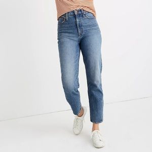Madewell Classic Straight Jeans in Peralta Wash